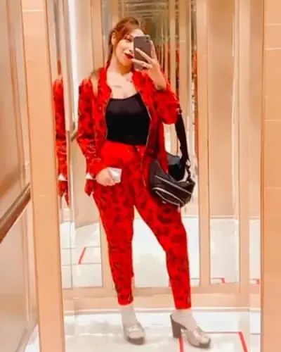 Call Girls Valod Cash On Delivery